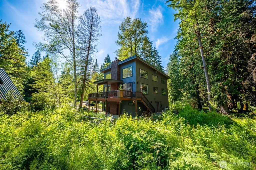 12031 Shuksan Rim Drive Deming WA 98244