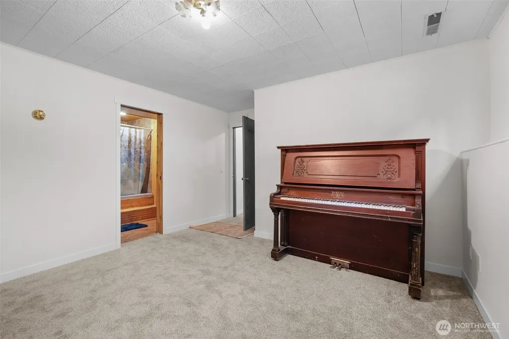 21022 117th Street E Bonney Lake WA 98391