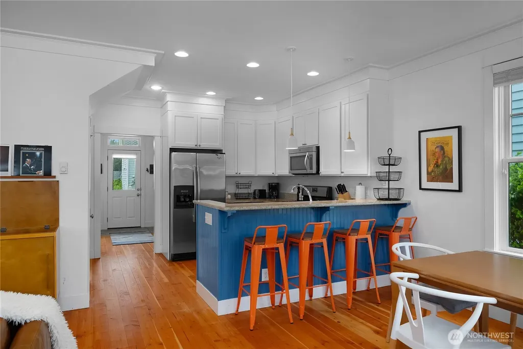 39 Madison Lane Pacific Beach WA 98571