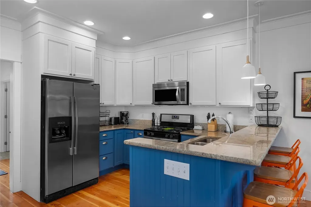 39 Madison Lane Pacific Beach WA 98571