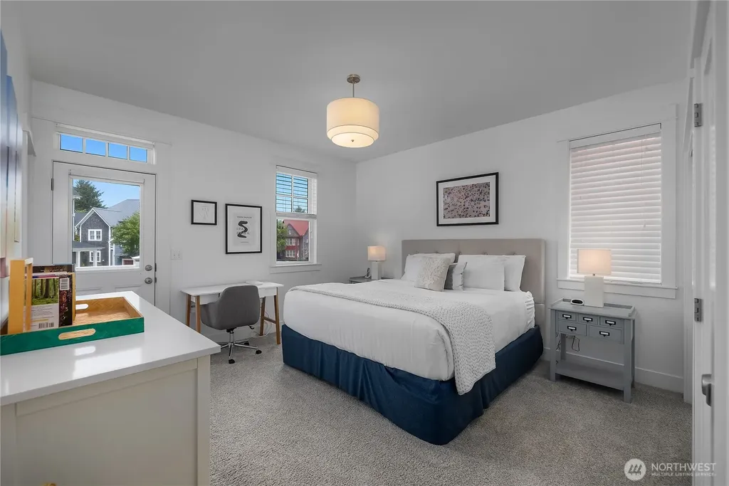 39 Madison Lane Pacific Beach WA 98571