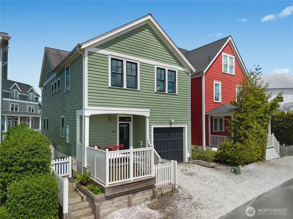 39 Madison Lane Pacific Beach WA 98571