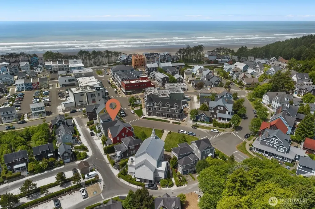 39 Madison Lane Pacific Beach WA 98571