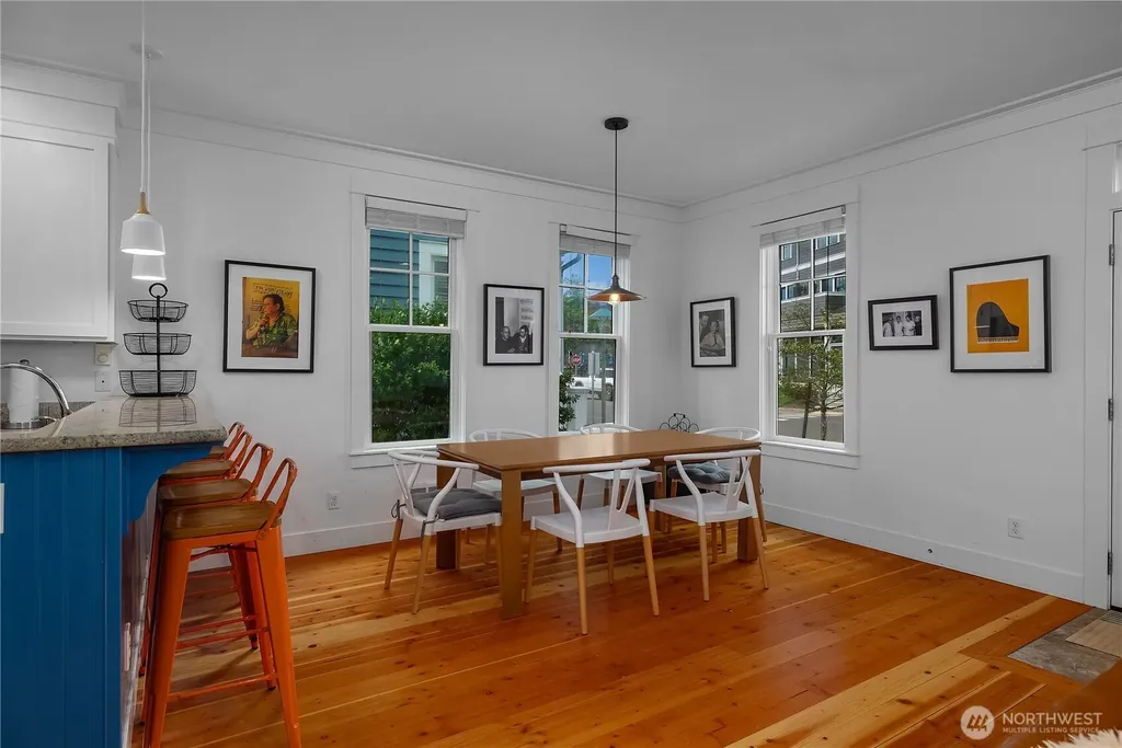 39 Madison Lane Pacific Beach WA 98571