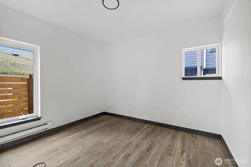 8608 42nd Avenue S Seattle WA 98118