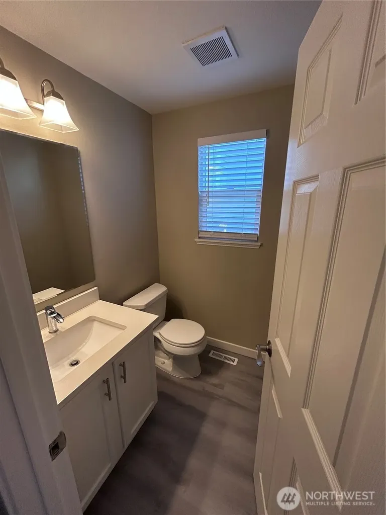 7621 67th Street NE Marysville WA 98270