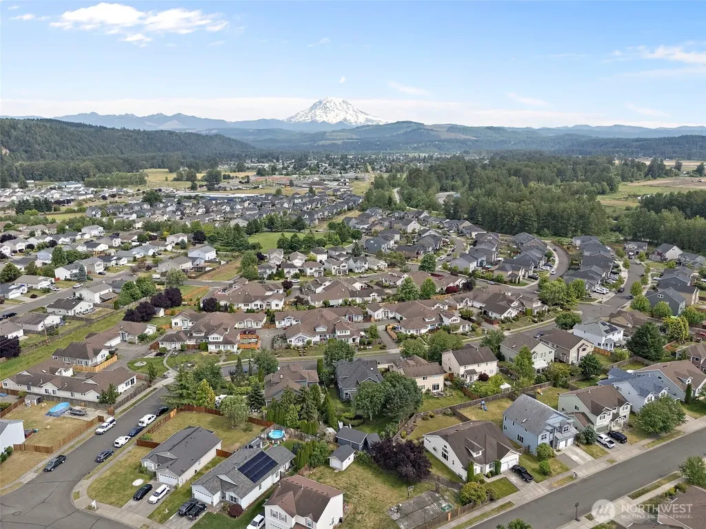 1117 Van Ogle Lane NW Orting WA 98360