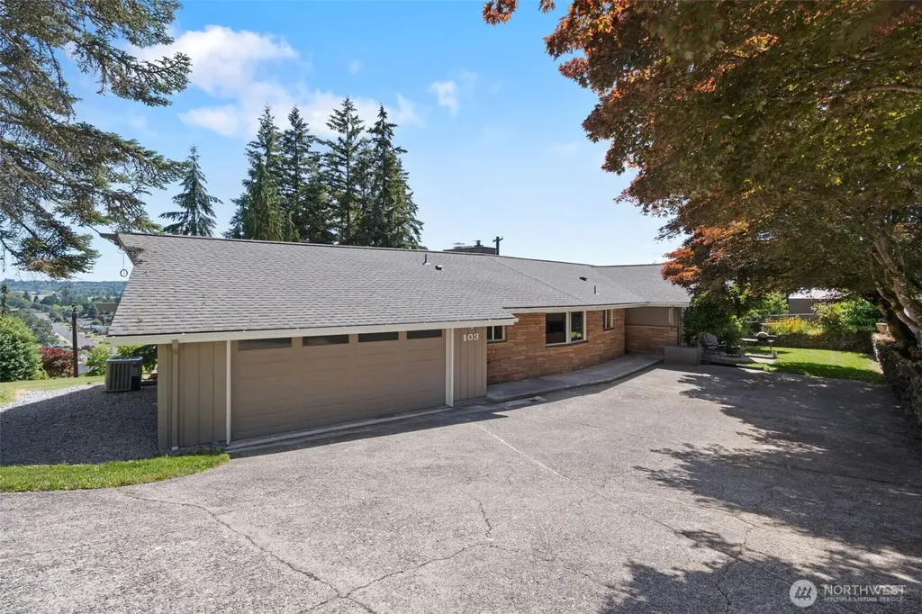 103 SE 16th Street Chehalis WA 98532