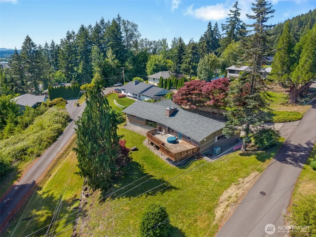 103 SE 16th Street Chehalis WA 98532