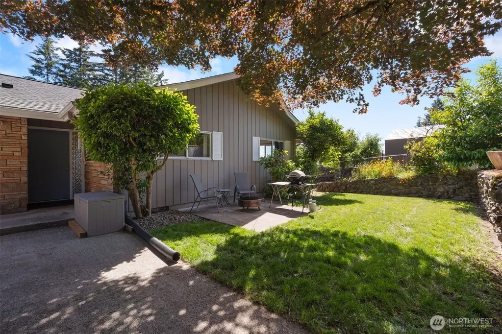 103 SE 16th Street Chehalis WA 98532