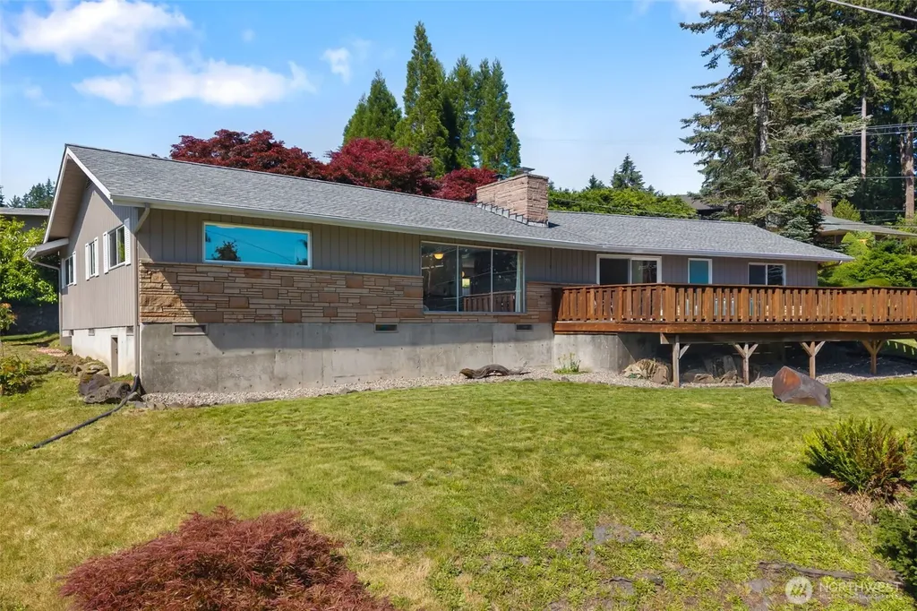103 SE 16th Street Chehalis WA 98532