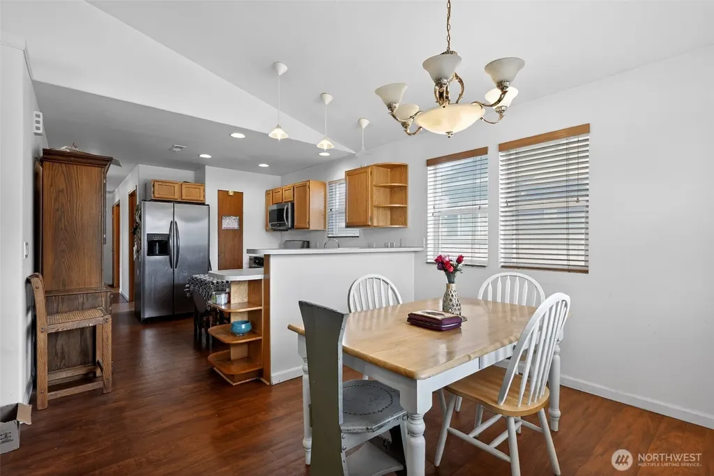 4609 S 66th Street Tacoma WA 98409