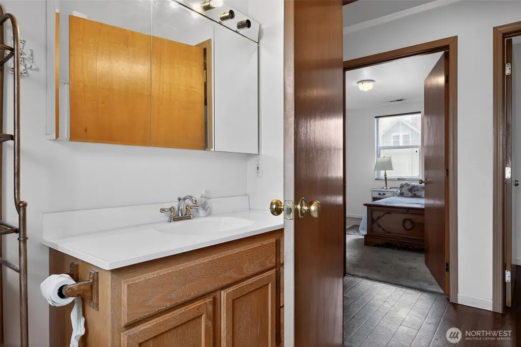 4609 S 66th Street Tacoma WA 98409