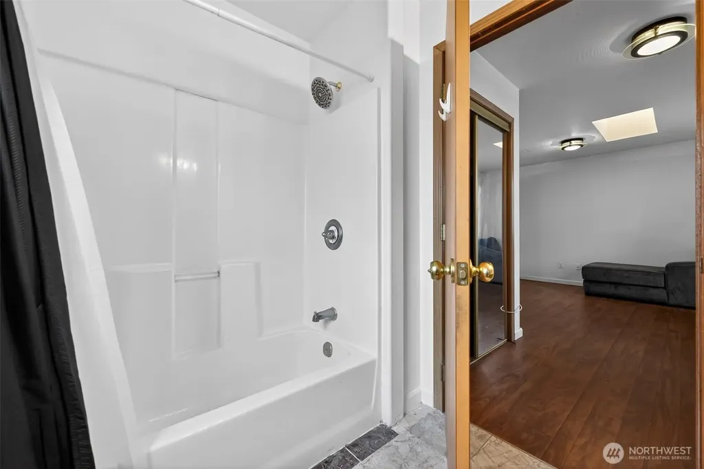 4609 S 66th Street Tacoma WA 98409