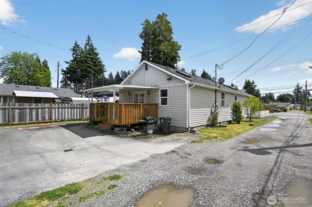 4609 S 66th Street Tacoma WA 98409