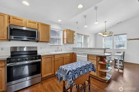 4609 S 66th Street Tacoma WA 98409