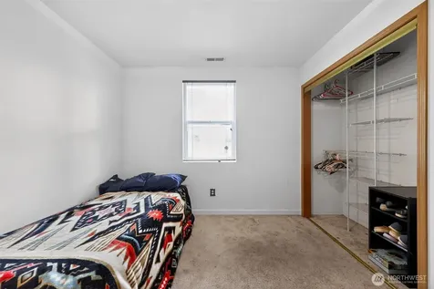 4609 S 66th Street Tacoma WA 98409