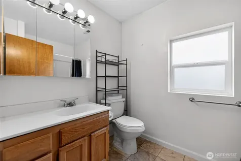 4609 S 66th Street Tacoma WA 98409