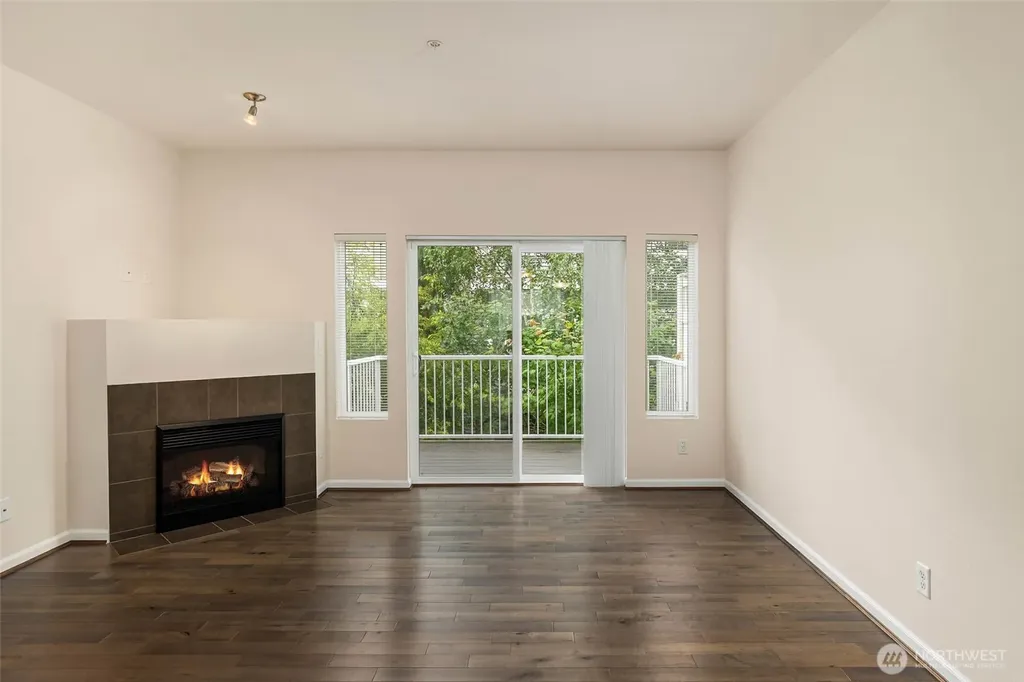 15720 Manor Way Lynnwood WA 98087