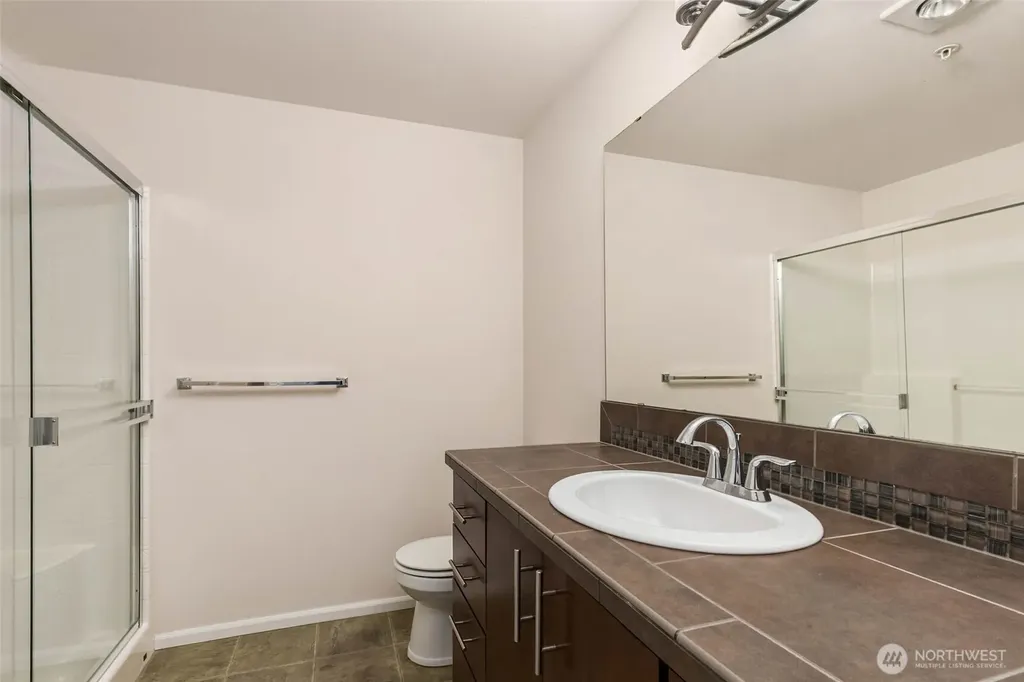 15720 Manor Way Lynnwood WA 98087