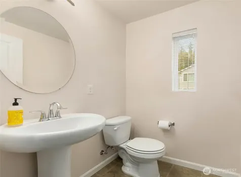 15720 Manor Way Lynnwood WA 98087