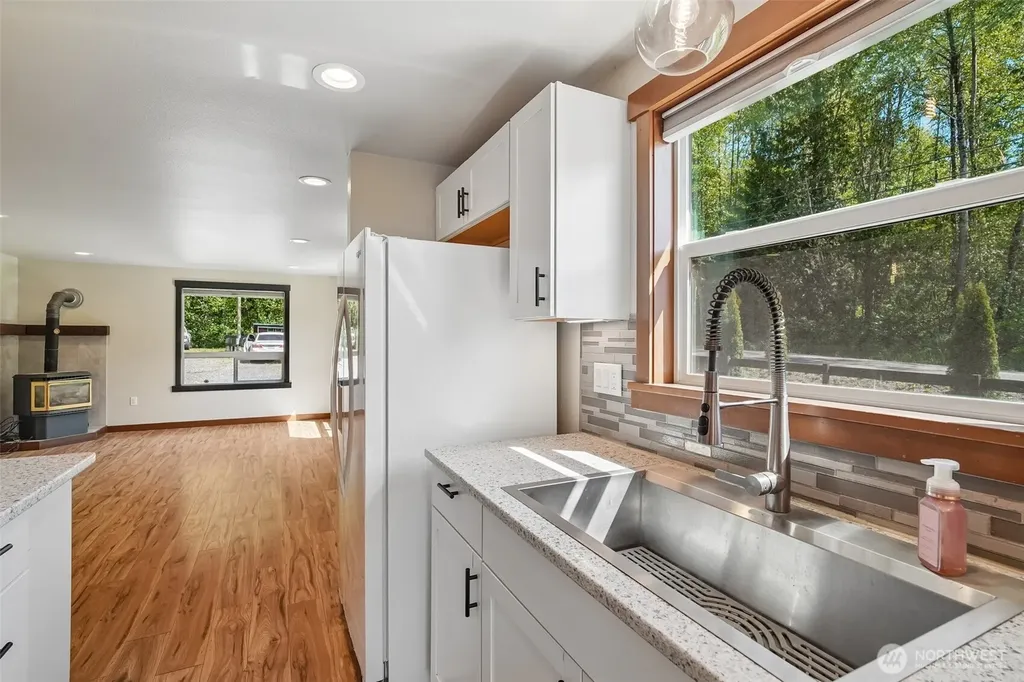 21199 Grip Road Sedro Woolley WA 98284