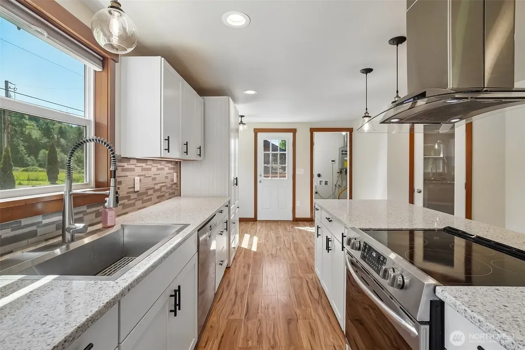 21199 Grip Road Sedro Woolley WA 98284