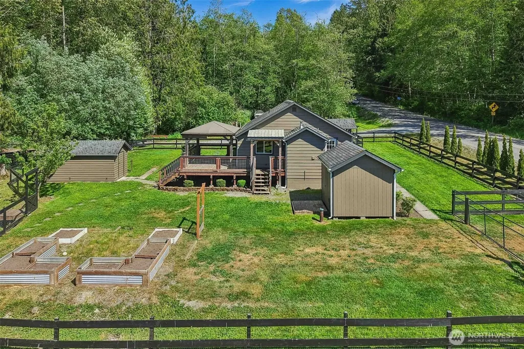 21199 Grip Road Sedro Woolley WA 98284