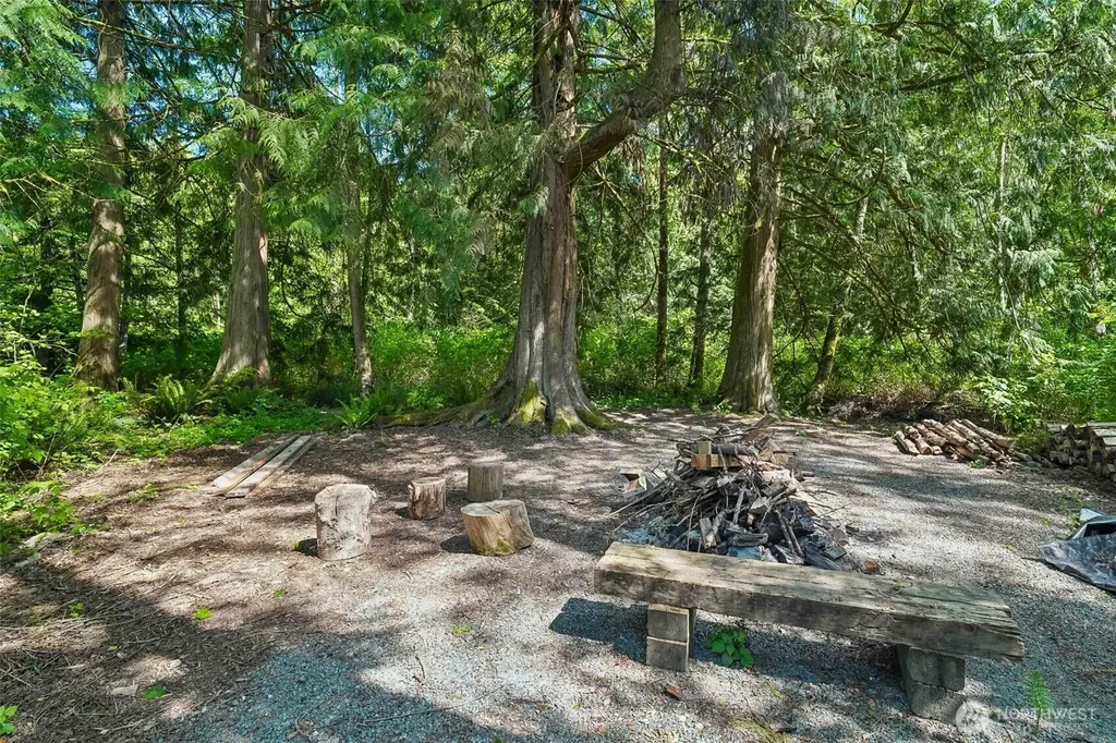 21199 Grip Road Sedro Woolley WA 98284