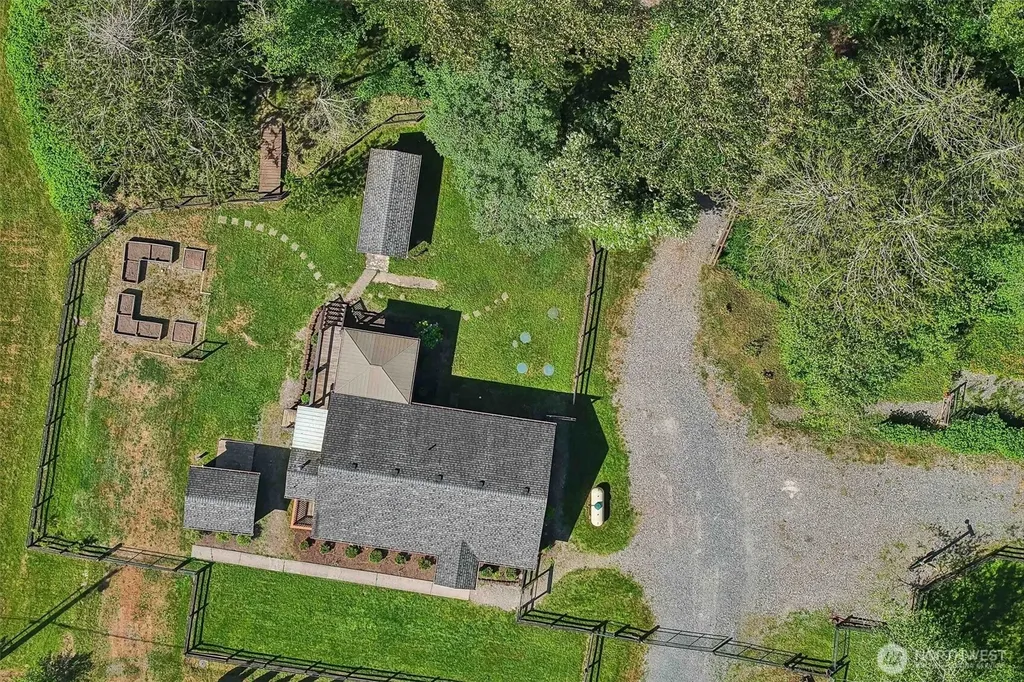 21199 Grip Road Sedro Woolley WA 98284