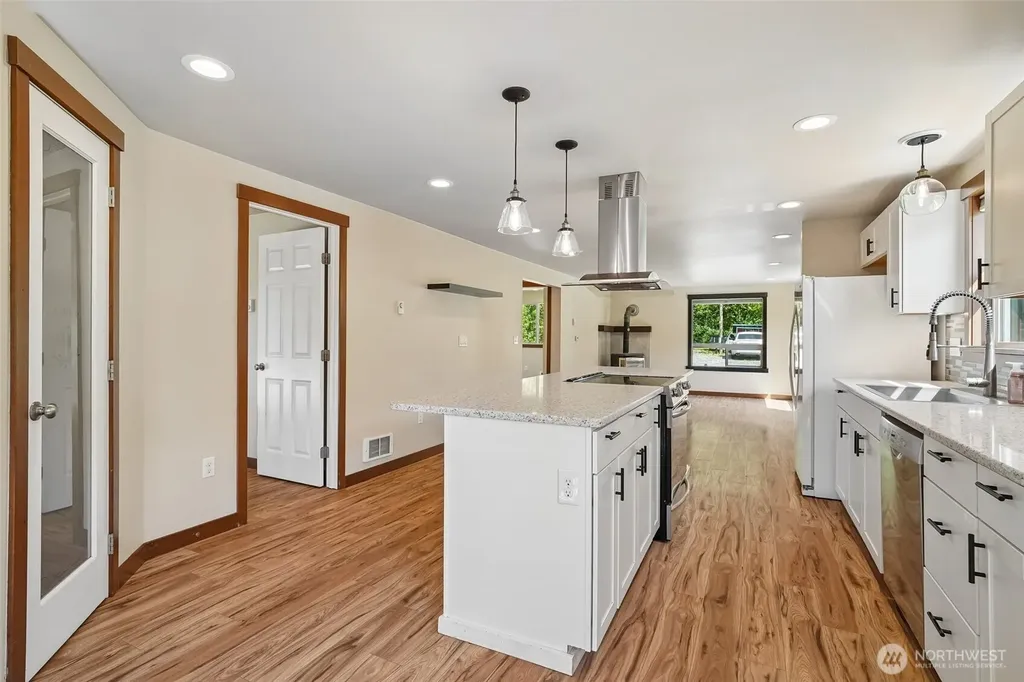 21199 Grip Road Sedro Woolley WA 98284