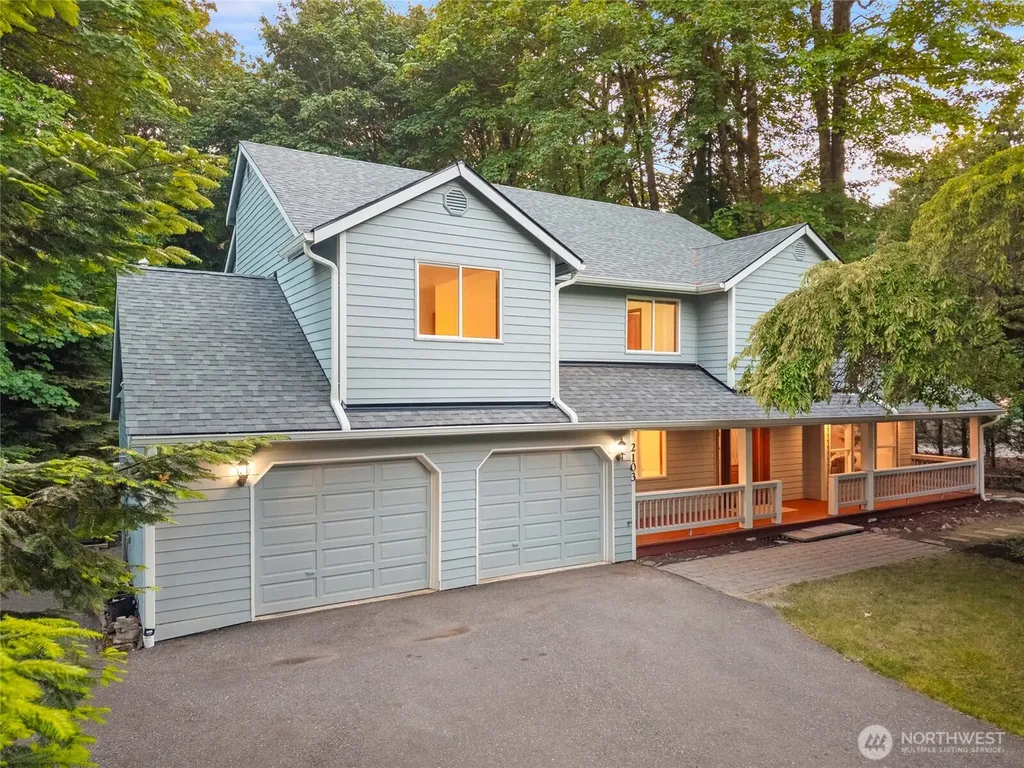 2103 Golden Maples Court NW Olympia WA 98502