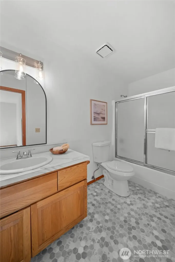 2103 Golden Maples Court NW Olympia WA 98502