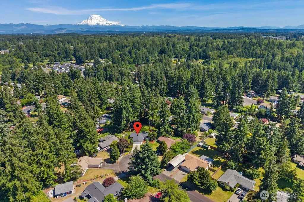 6708 161 St Court E Puyallup WA 98375
