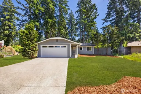 6708 161 St Court E Puyallup WA 98375