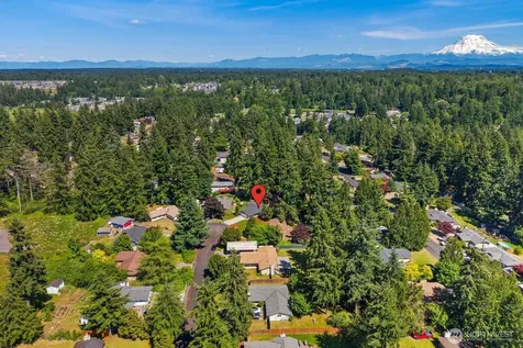 6708 161 St Court E Puyallup WA 98375