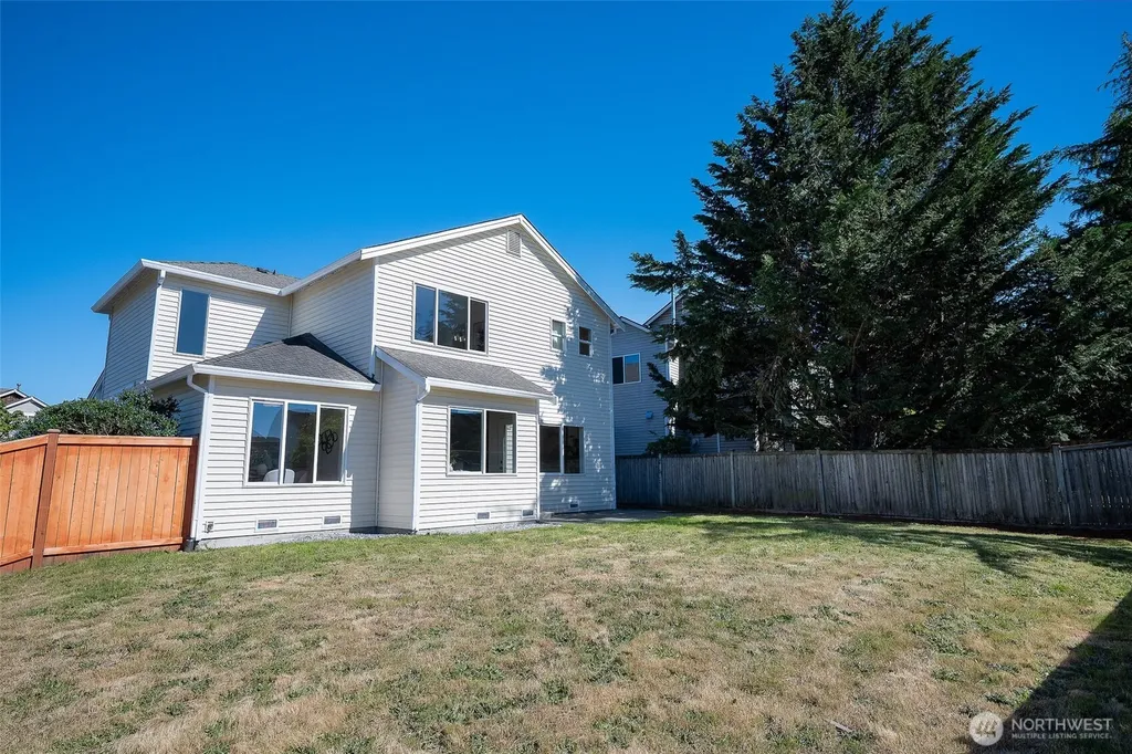 1604 61st Street SE Auburn WA 98092