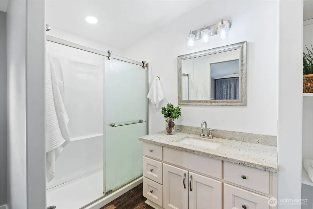 3471 Birch Bay Lynden Road Custer WA 98240