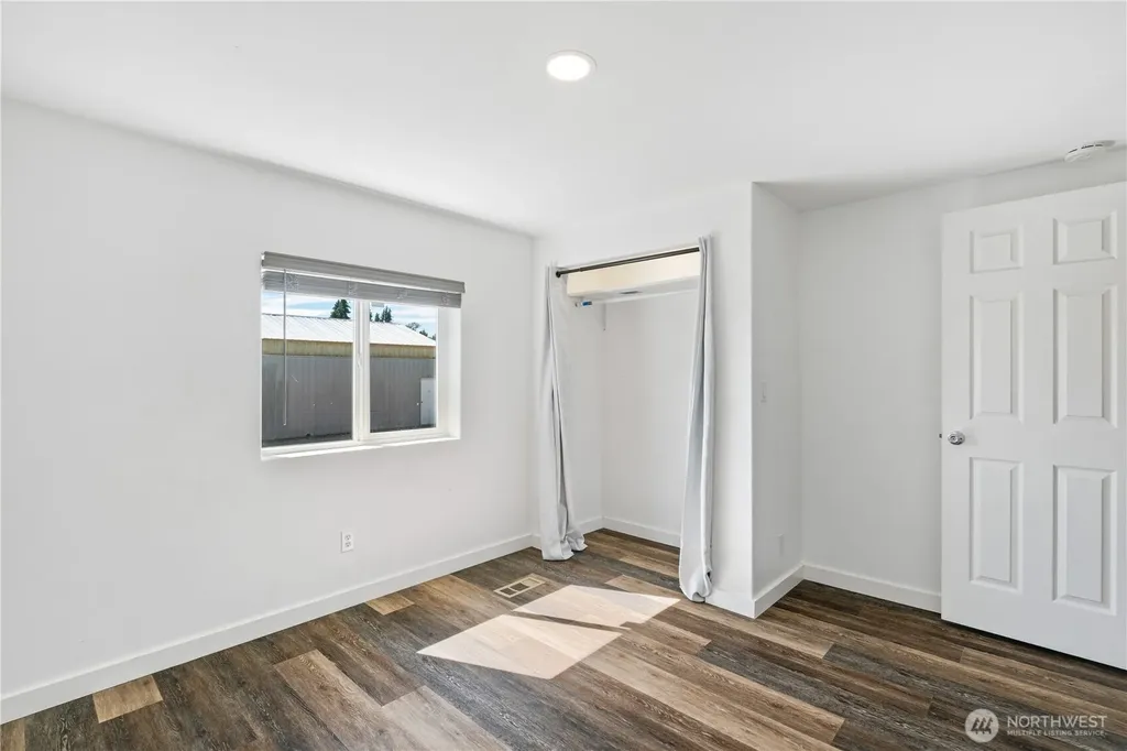 3471 Birch Bay Lynden Road Custer WA 98240