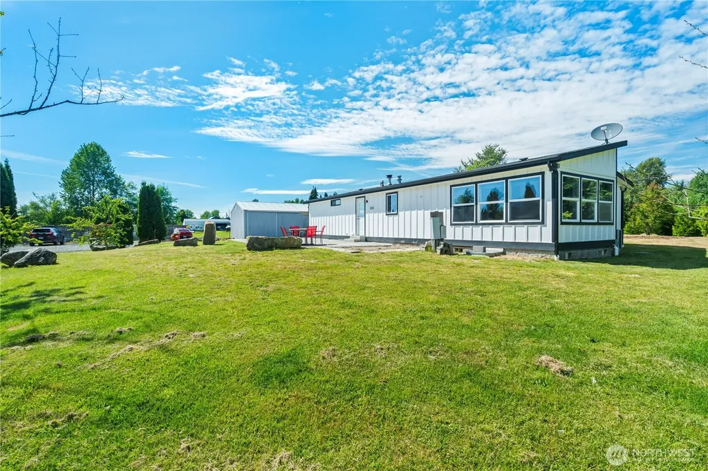 3471 Birch Bay Lynden Road Custer WA 98240
