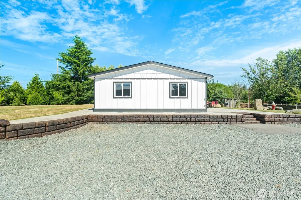 3471 Birch Bay Lynden Road Custer WA 98240
