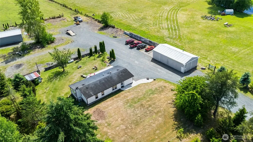 3471 Birch Bay Lynden Road Custer WA 98240
