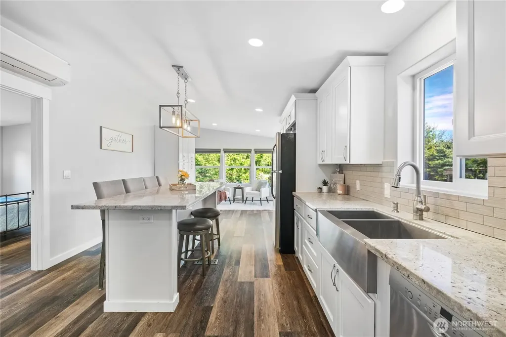 3471 Birch Bay Lynden Road Custer WA 98240