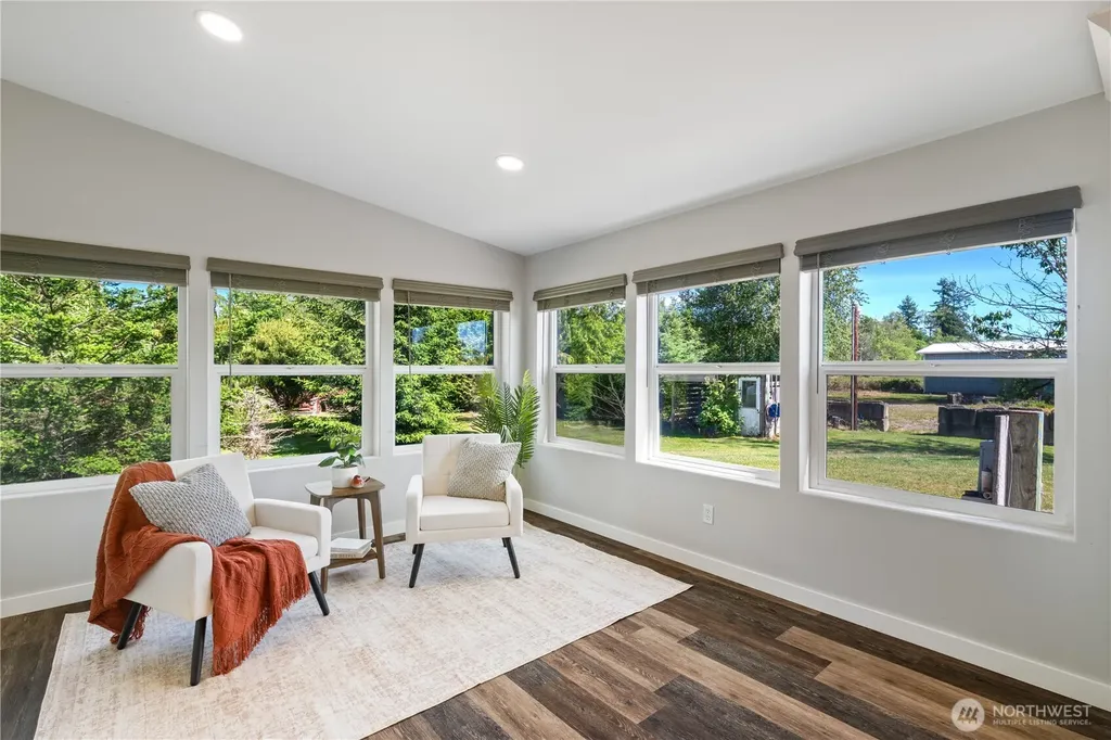 3471 Birch Bay Lynden Road Custer WA 98240