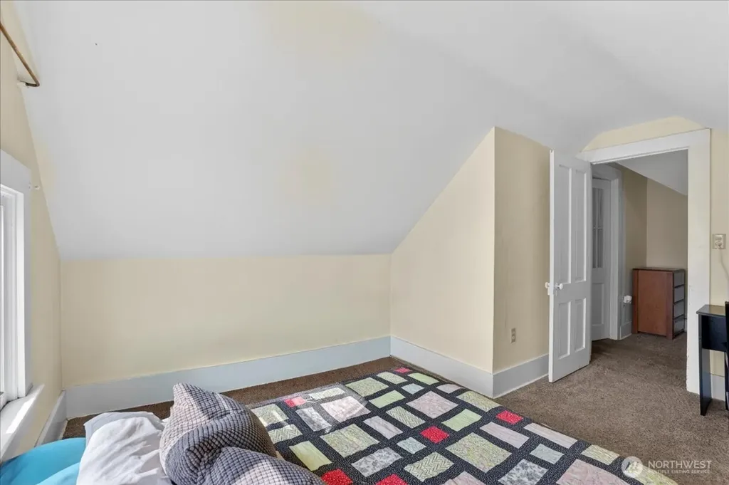 709 Marshall Street Davenport WA 99122