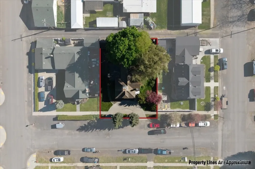 709 Marshall Street Davenport WA 99122