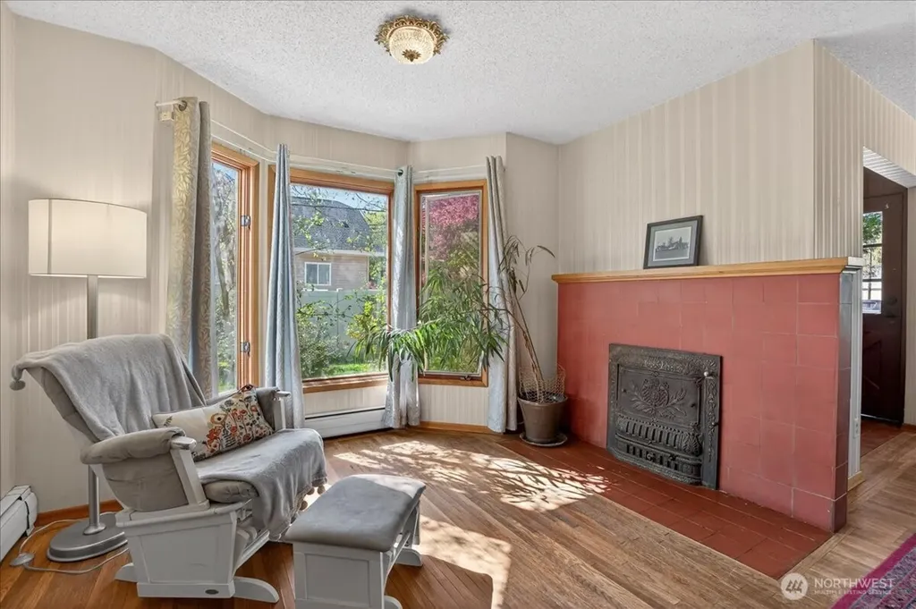 709 Marshall Street Davenport WA 99122