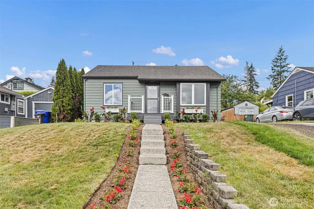 1624 Pine Street Everett WA 98201