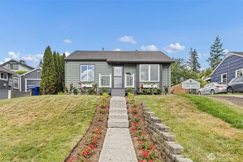 1624 Pine Street Everett WA 98201