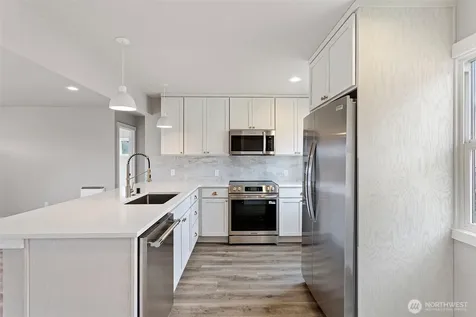 1624 Pine Street Everett WA 98201